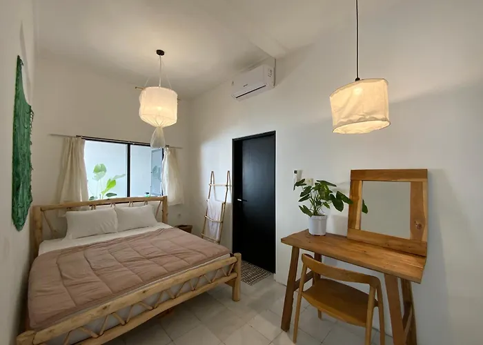 Semicircle Sanur