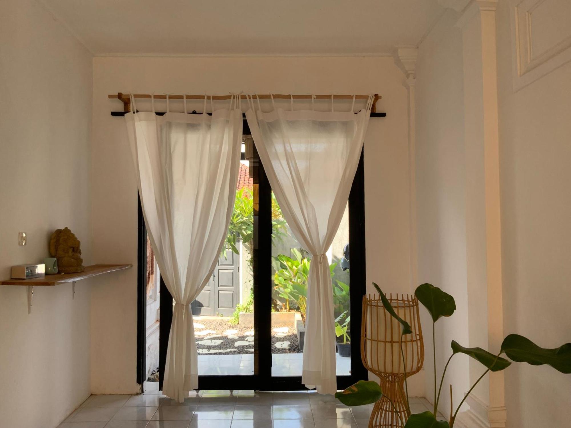 Semicircle Homestay