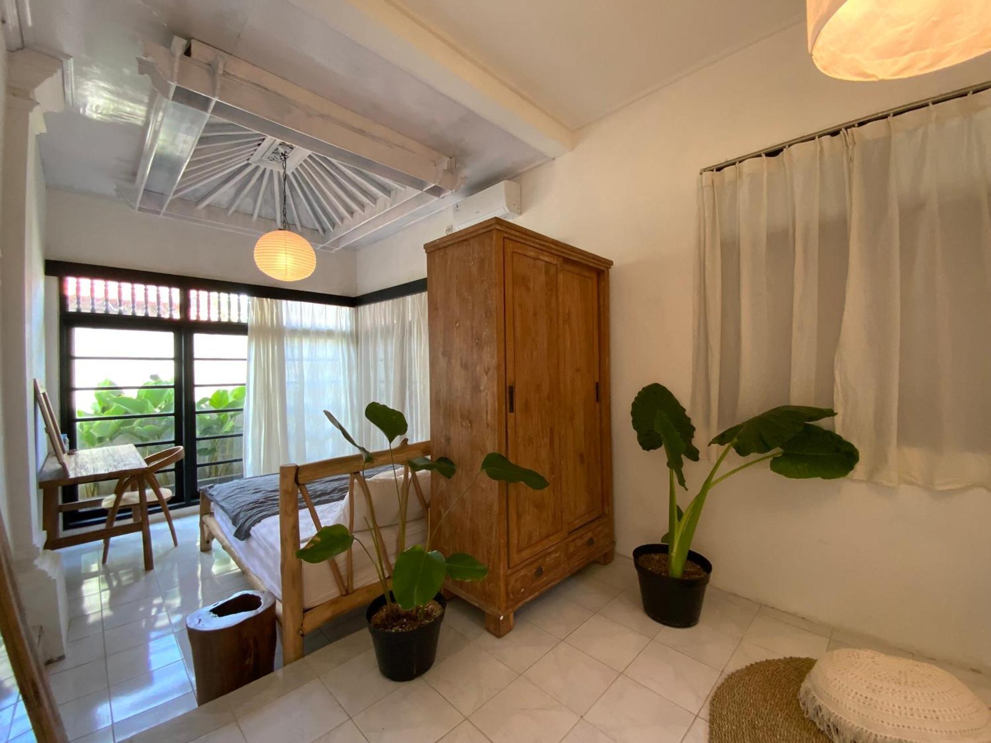 Homestay Semicircle *